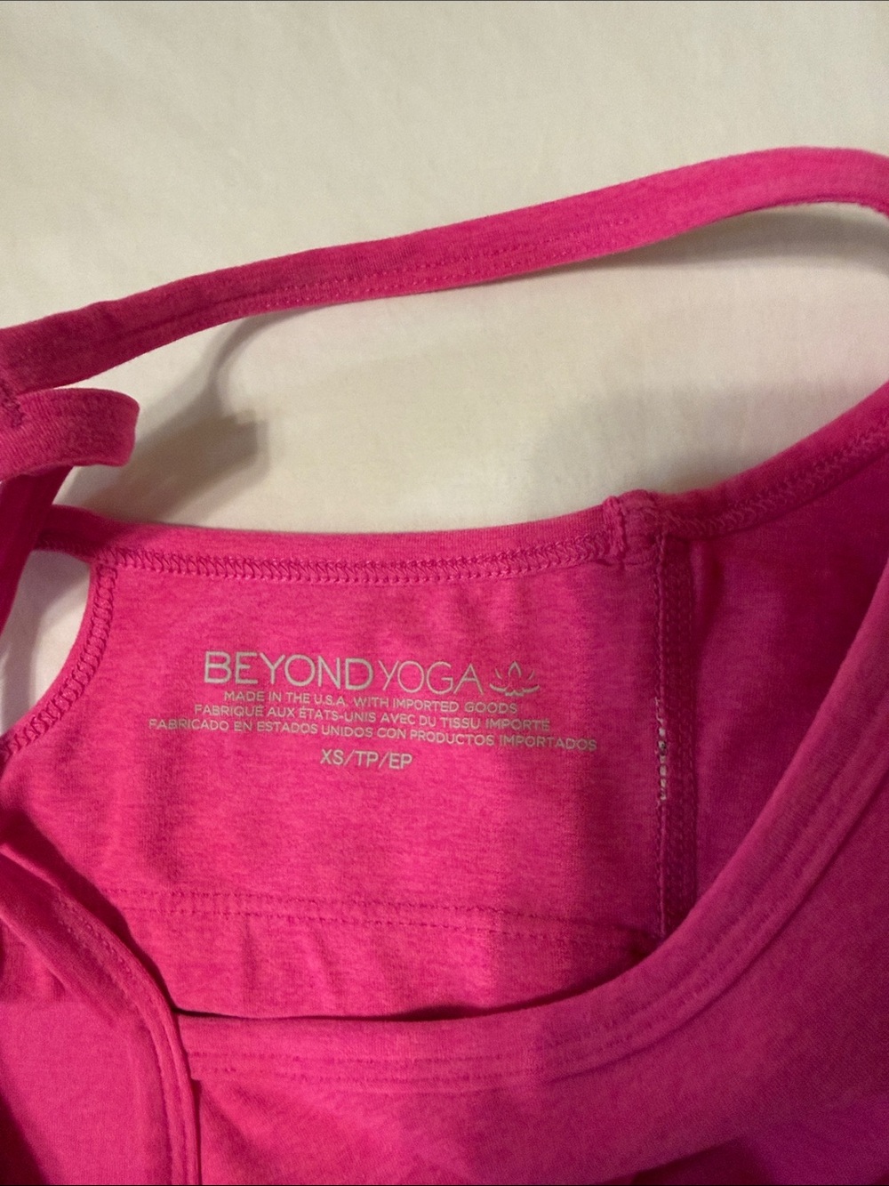 Beyond Yoga Spacedye Slim Racerback Cropped Tank Pink Size XS NEW - Picture 5 of 5